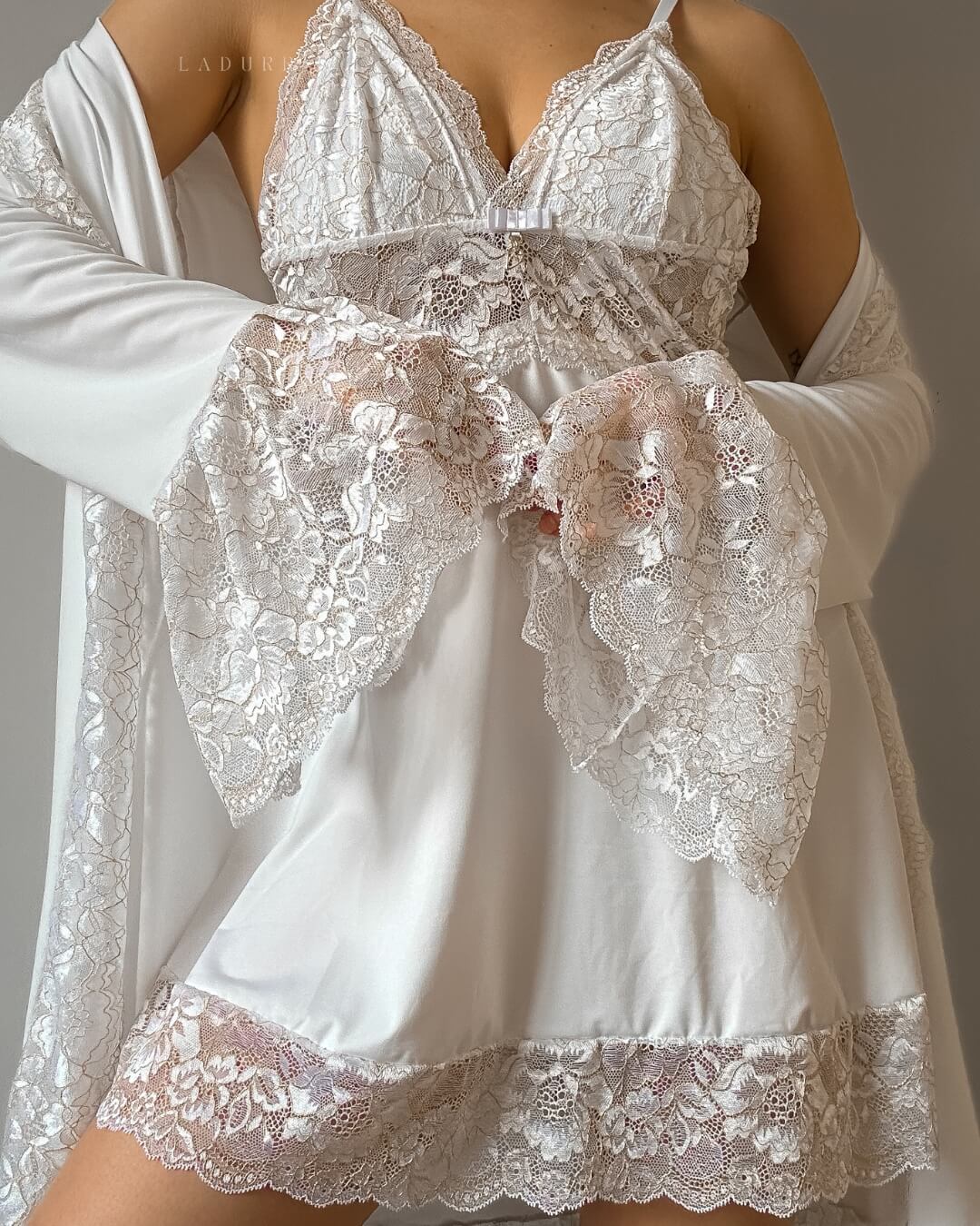 Conjunto La.Marquise D’Or Camisola, Robe e Calcinha